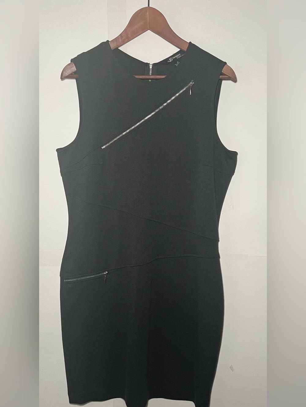 Sharagano Grey Sleeveless Sheath Dress with Silver Zips